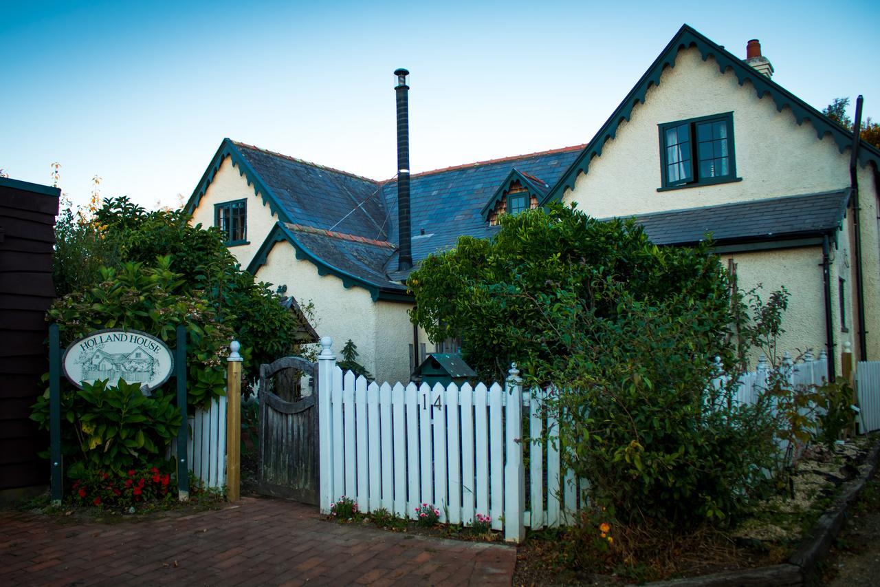 Holland House Bed & Breakfast Nelson Exterior photo